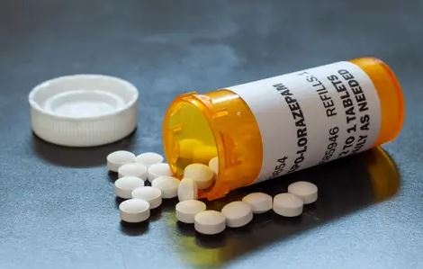 Mengenal  Lorazepam: Apakah Obat Penenang Ini Aman atau Berisiko?