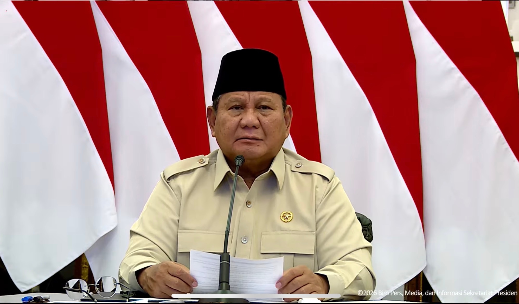 Prabowo Apresiasi TNI-Polri Bangun Jembatan dan Sumber Air Bersih: Lahir dari Rakyat, Berjuang Bersama Rakyat
