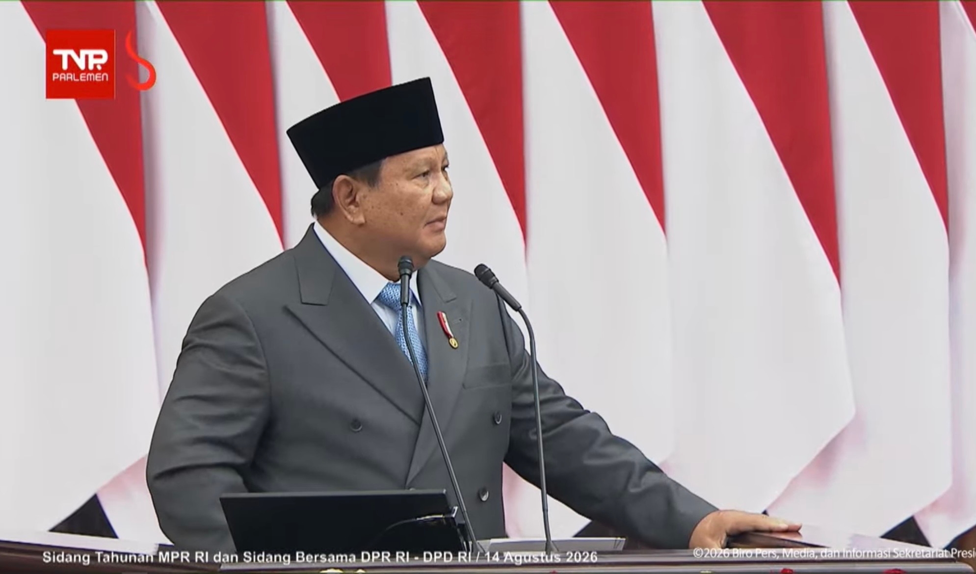 Prabowo Bikin Petani Tersenyum: Pangkas 145 Aturan Penyaluran Pupuk hingga Harga Turun 20 Persen