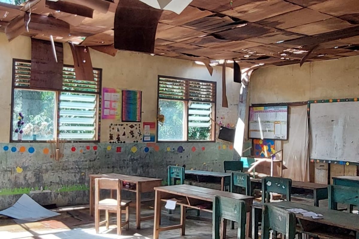 Prabowo Kejar Renovasi Semua Sekolah Rusak Selesai 2029