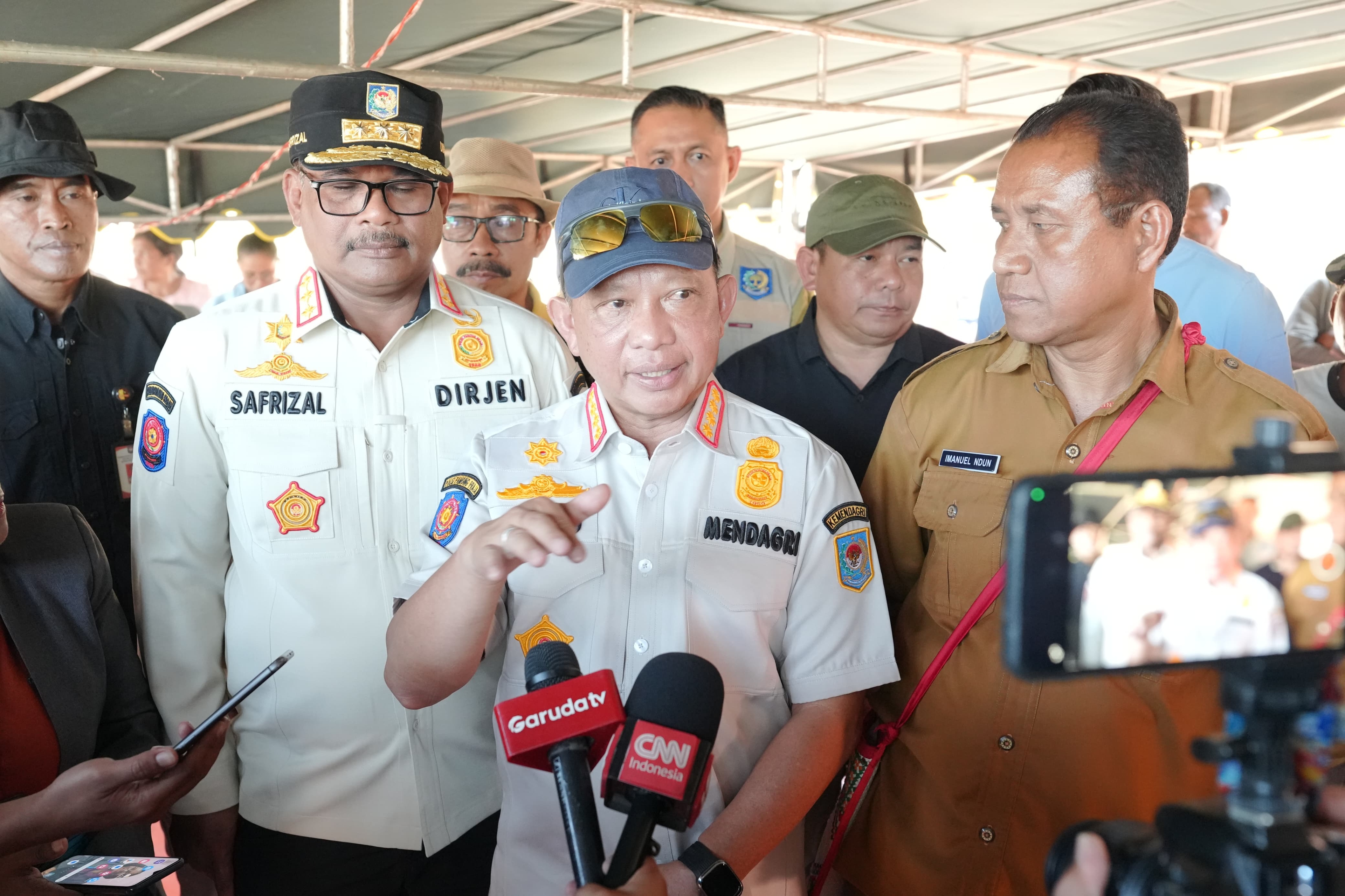 Pemerintah Gratiskan Cetak Ulang KTP hingga Surat Tanah bagi Korban Gempa NTT