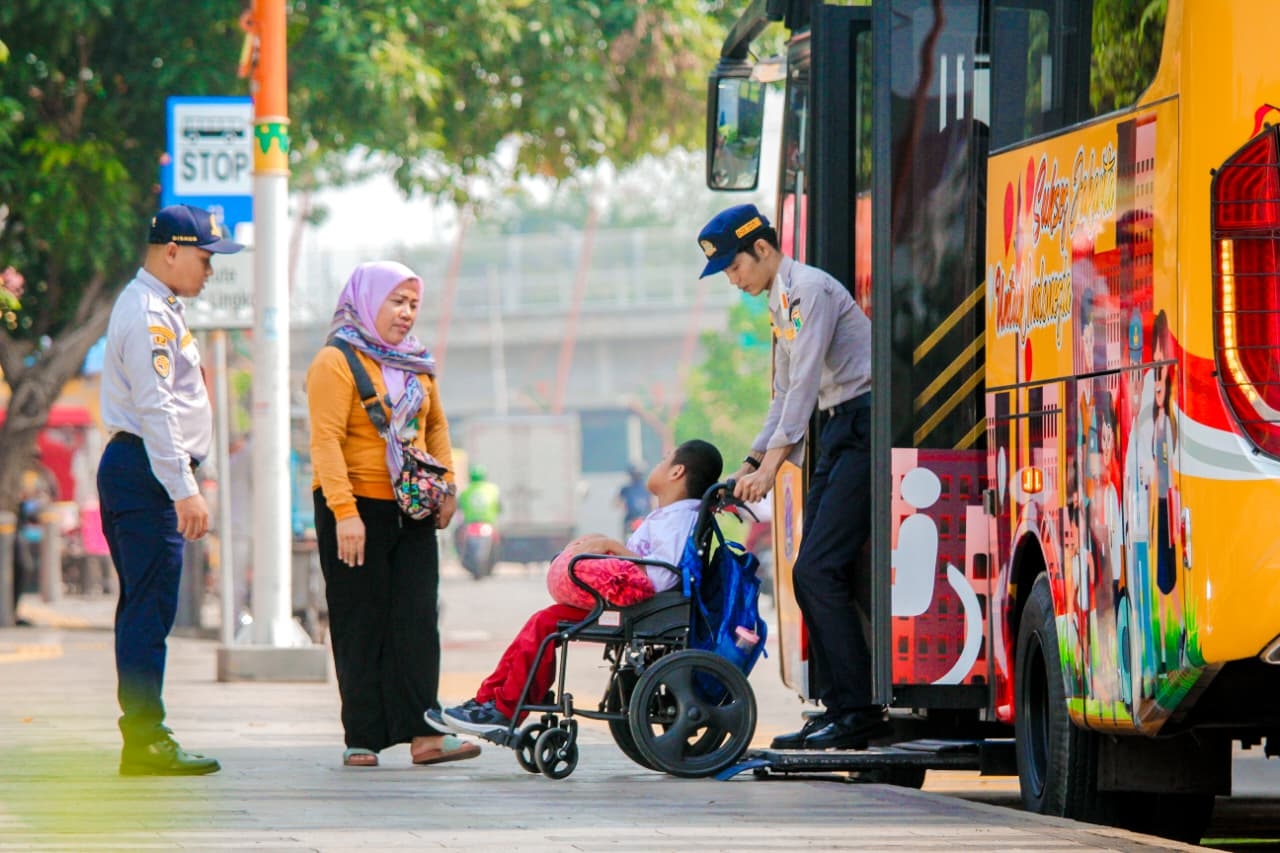 Pemprov Jakarta Hadirkan SAPA DISA, Bus Gratis Antar-Jemput khusus Anak Disabilitas 