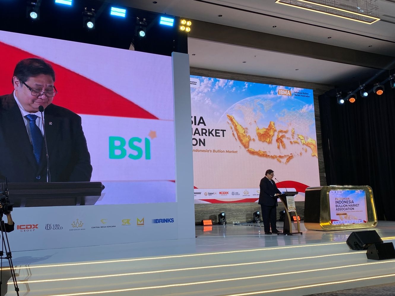 Emas Bawah Bantal Capai 1.800 Ton, Airlangga Bidik 20 Persen Masuk Bullion Bank