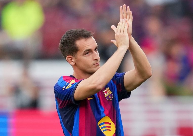 Marc Casado Dipinjamkan ke La Coruna, 'Korban' Kerasnya Persaingan Lini Tengah Barcelona