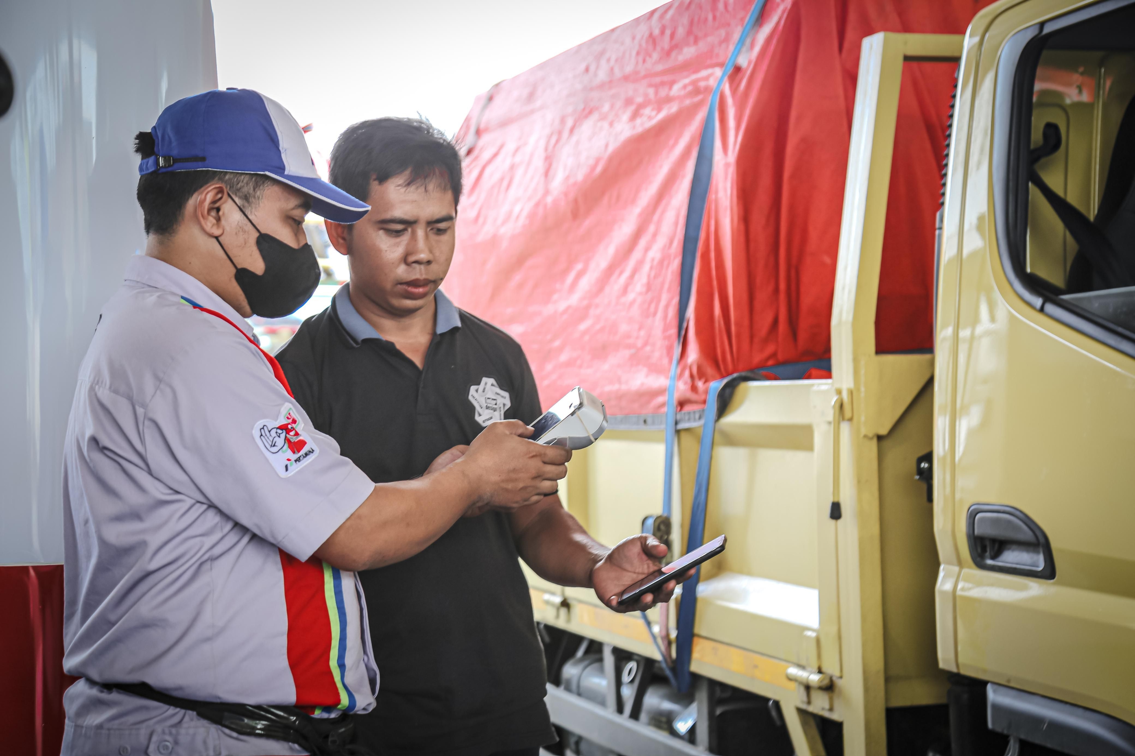 Pertamina Batalkan Aturan Wajib STNK untuk Pembelian BBM di Sumsel