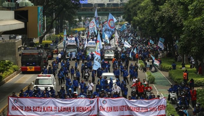 Jangan Berhenti di Atas Kertas, Ini yang Harus Dilakukan Pemerintah Usai UU Ketenagakerjaan Disahkan
