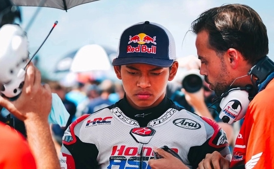 FP1 Moto3 Indonesia: Langsung Tembus 10 Besar di Mandalika, Veda Ega Pratama Tampil Tanpa Beban