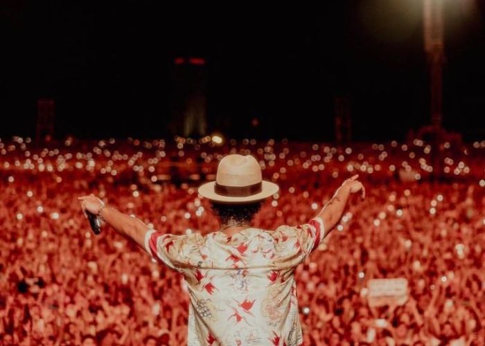 Pecah Perang, Bruno Mars Batalkan Konsernya Di Tel Aviv