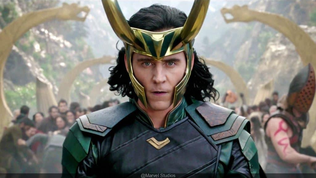 Enggak Cuma Loki, Ini Deretan Film Yang Diperankan Tom Hiddleston