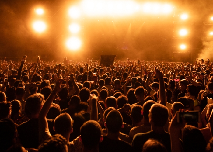 List Konser Musik Gratis Awal November 2023, Line Up-nya Ngeri! Dari Iwan Fals Hingga Dewa 19