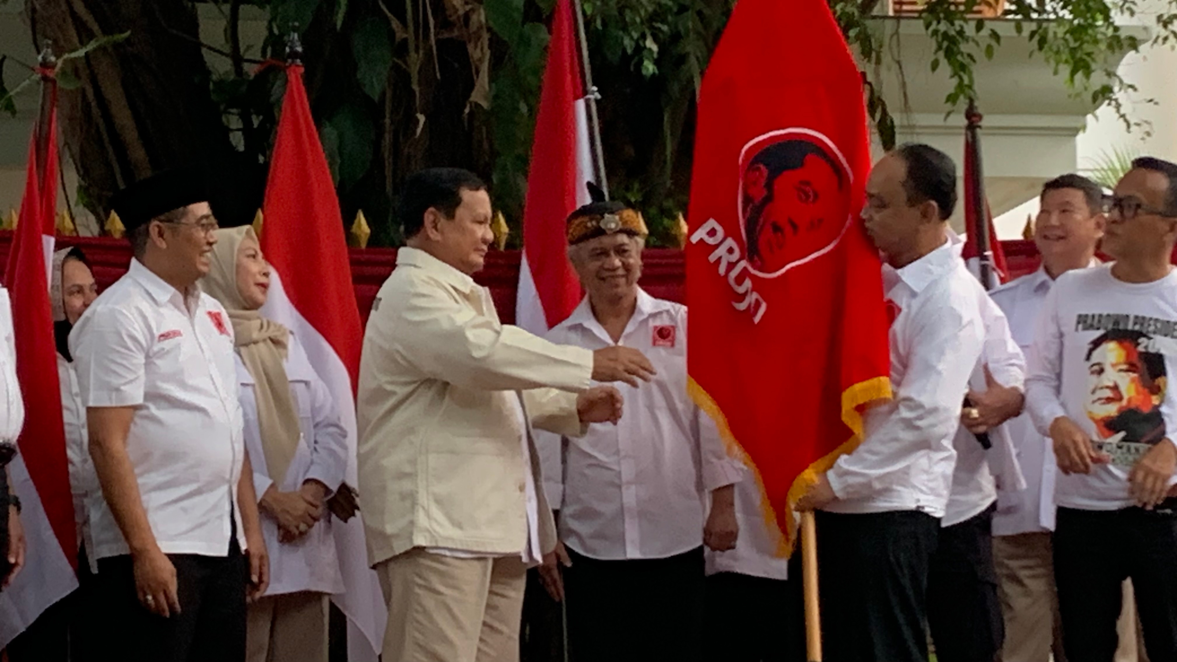 Prabowo Jadi Anggota Kehormatan Projo