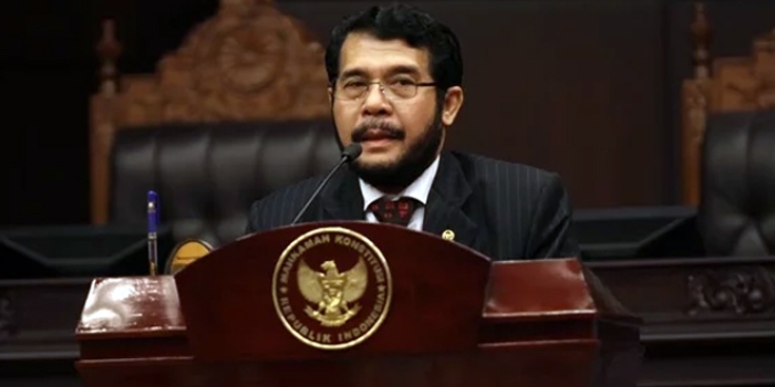 Beri Peluang Gibran Maju Pilpres, MK Terjerumus Pusaran Politik