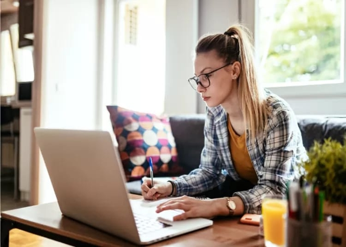 Kenali 5 Karakteristik Gen Z Di Lingkup Dunia Kerja