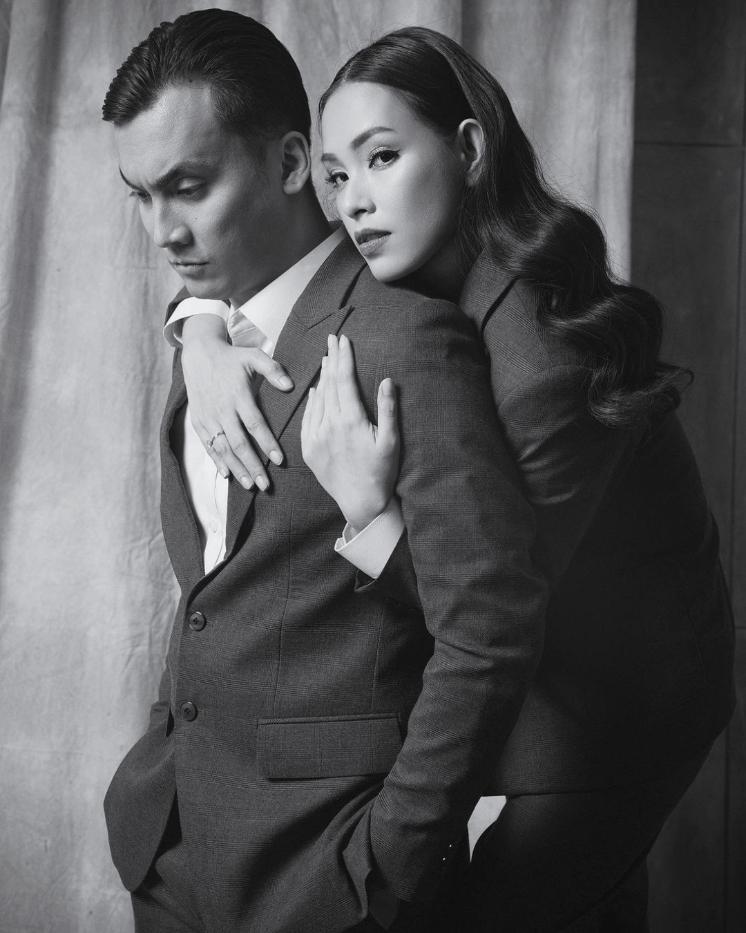 Tersebar Dugaan Foto Rendy Kjaernett dengan Perempuan Lain, Selingkuh Lagi?