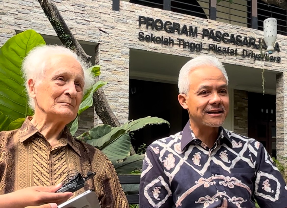 Ganjar-Franz Magnis Bicara Masa Depan, Politik Untuk Menangkan Bangsa