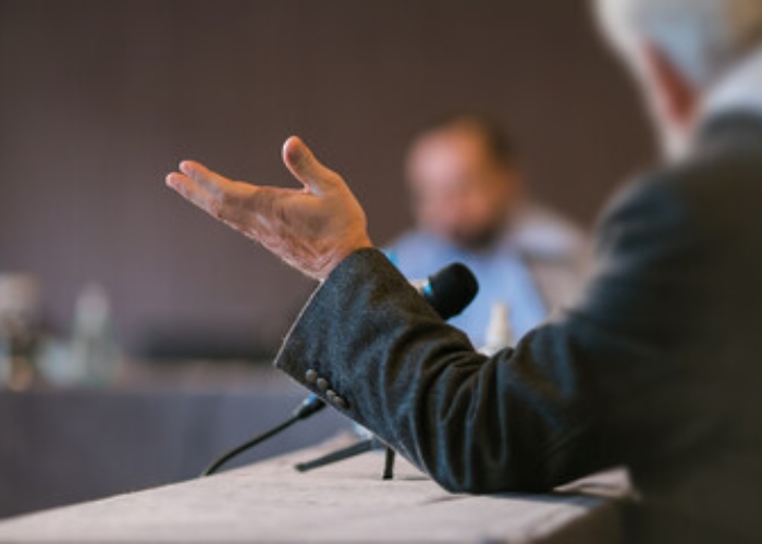 Jelang Debat Capres-cawapres, Berikut Etika Melangsungkan Debat dalam Islam