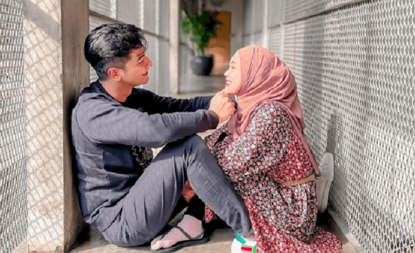 Teuku Ryan dan Ria Ricis Umrah Bareng di Tengah Isu Perceraian