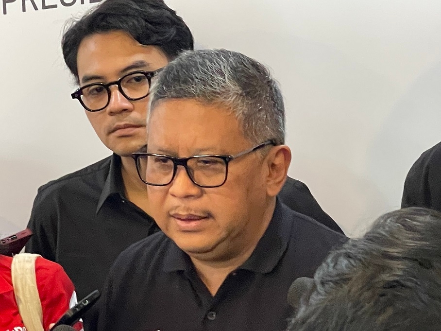 Debat Capres Terakhir, Ganjar Pranowo Dibekali Restu Para Ketum