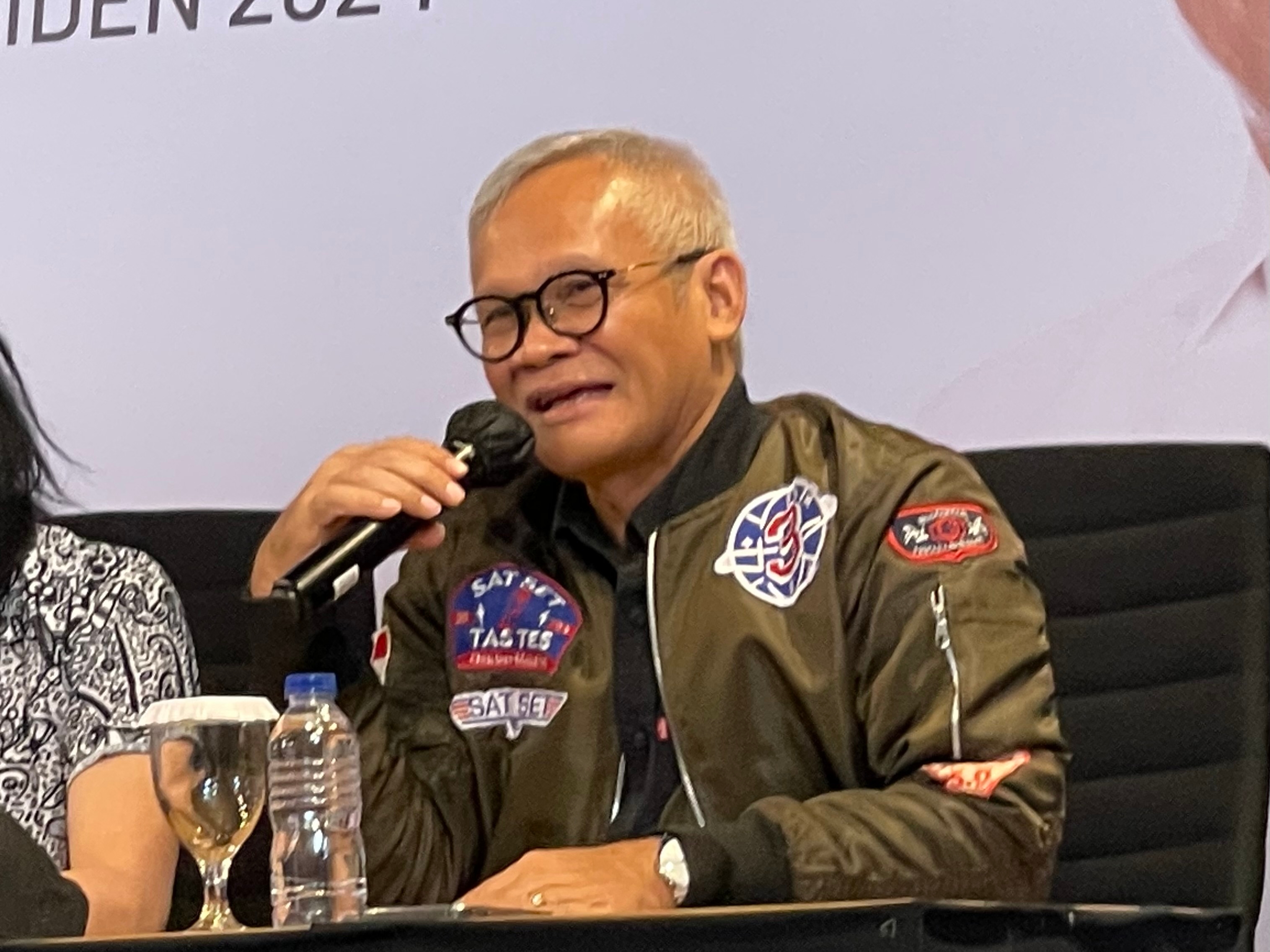 PDIP Sentil Wamenaker Sarankan Risma Mundur: Kerja Saja, Tak Usah Urusi Menteri Lain