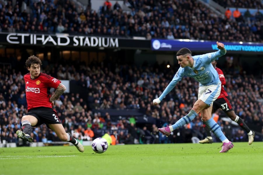 Man City vs MU: Phil Foden Bawa Citizens Comeback, Manchester 'Biru' Malam Ini!