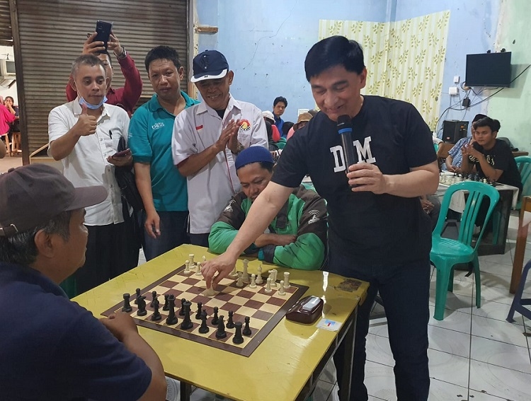 Langkah Politik Catur Mister DIM Menuju Pilgub Banten 2024