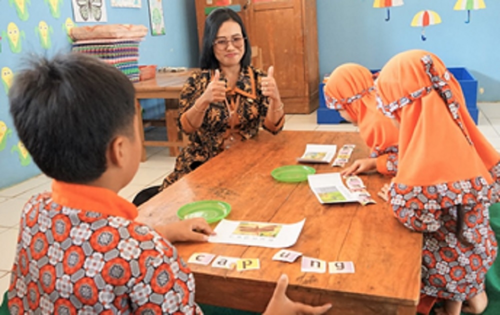 Bagaimana Manusia Tergerak Modul 1.2 Program Pendidikan Guru Penggerak?