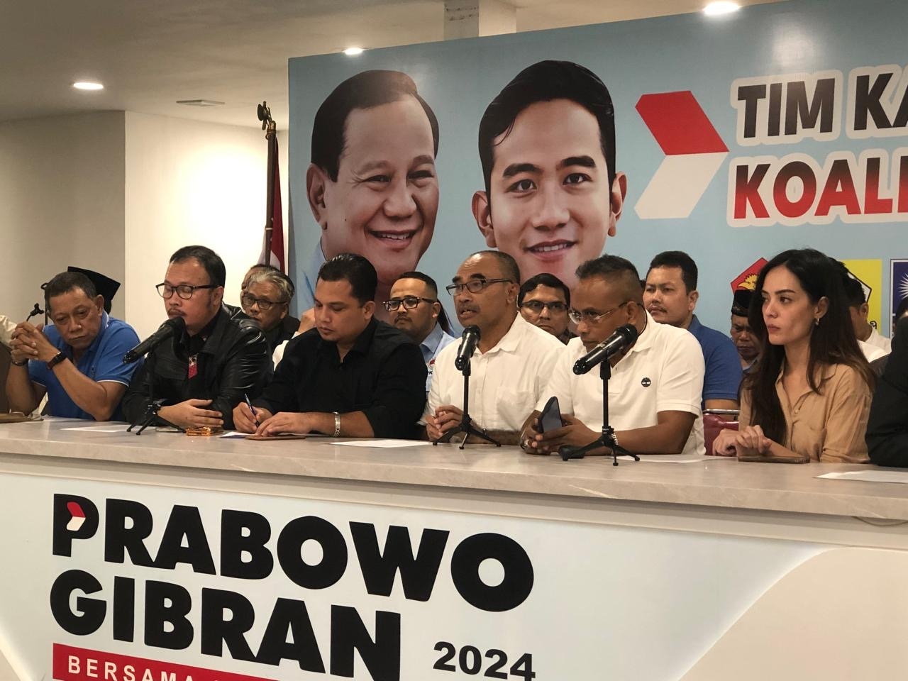 Patuhi Arahan Prabowo, TKN Batal Kerahkan Puluhan Ribu Massa ke MK Hari Ini