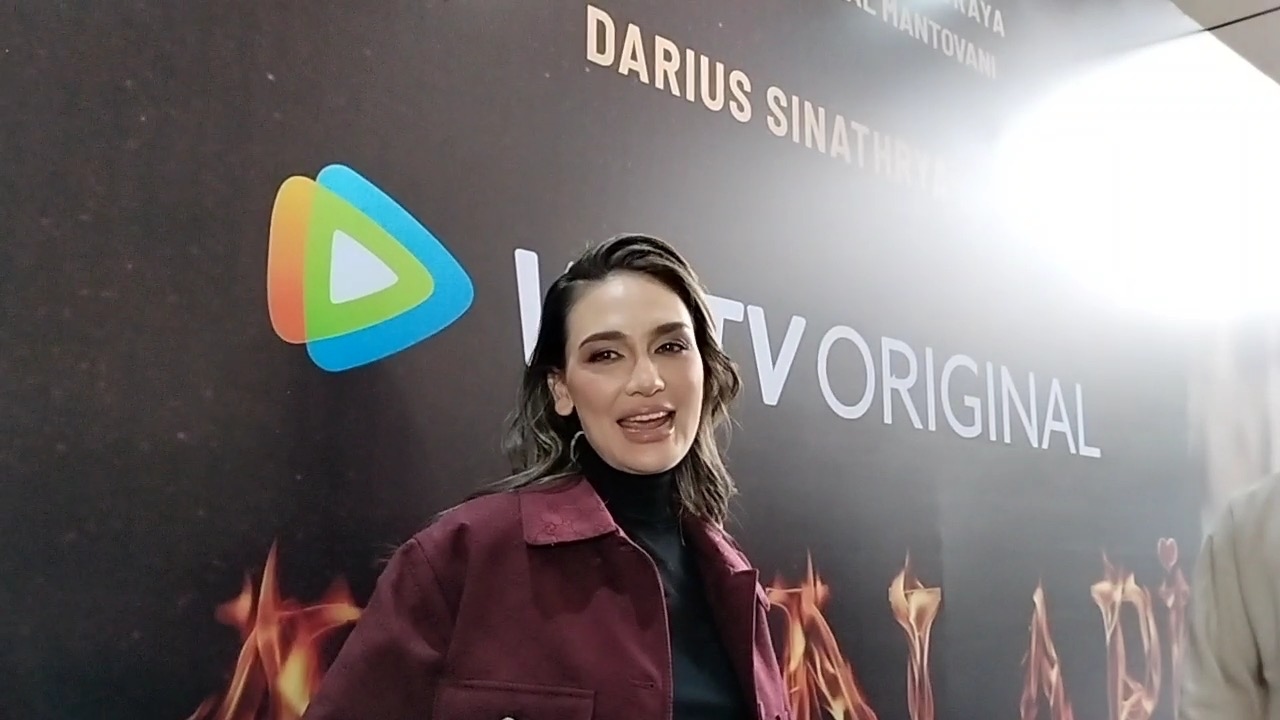 Diminta Beradegan Panas di Series Main Api, Luna Maya Punya Syarat Ketat!