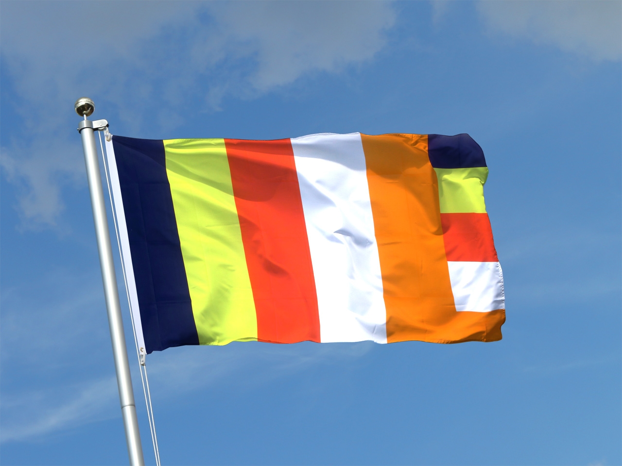 Sejarah dan Arti Warna Bendera Buddhis, Selalu Dipakai Saat Hari Raya Waisak