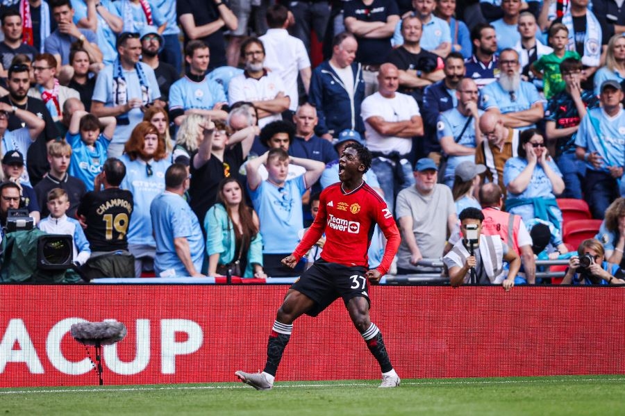 Man of The Match: Kobbie Mainoo Terpilih  Berkat Ketenangan Eksekusi yang Menentukan Sukses MU
