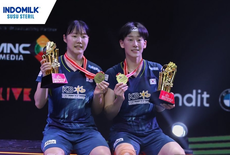 Indonesia Terbuka: Singkirkan Pasangan Peringkat 1 Dunia, Baek Ha Na/Lee So Hee Sukses Pertahankan Gelar Juara di Istora