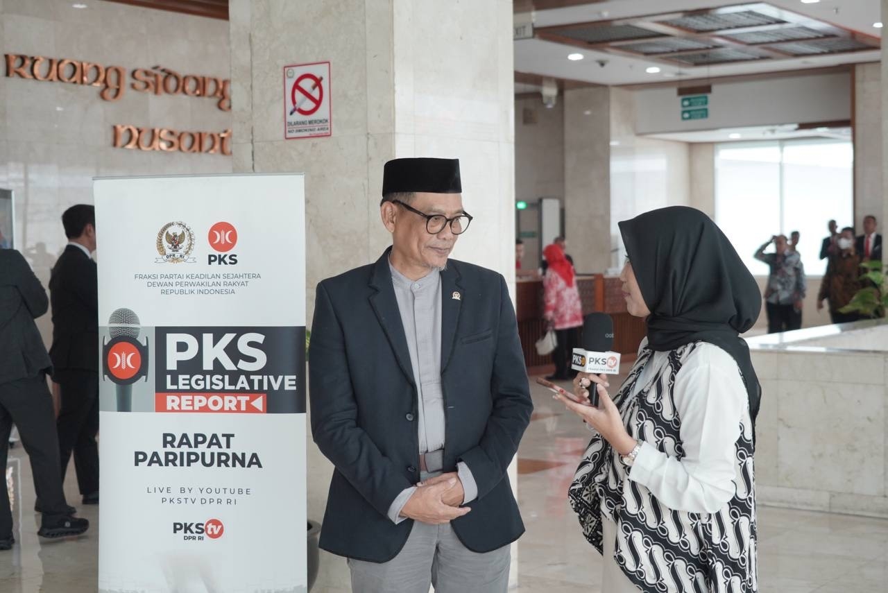 Jadi Perdebatan Tiap Tahun, DPR Desak Pemerintah Ubah PPDB Sistem Zonasi