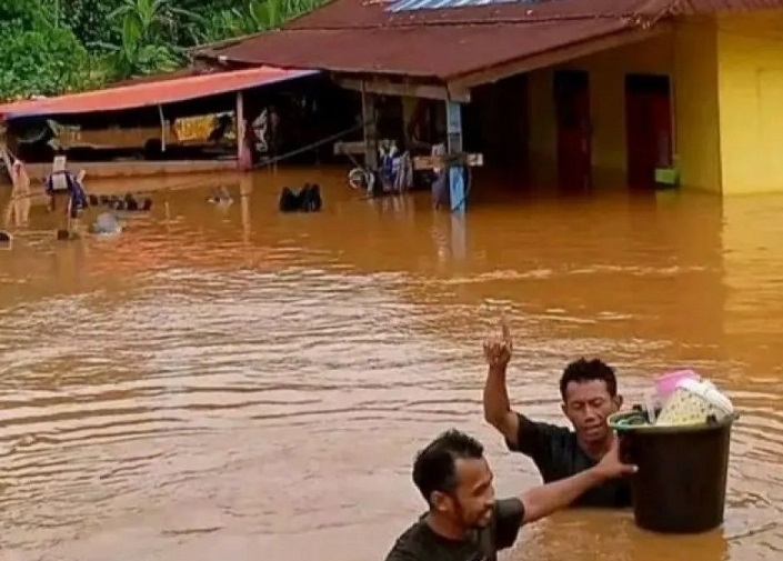 BNPB Pastikan Dampak Banjir di Halmahera Tengah Cepat Teratasi
