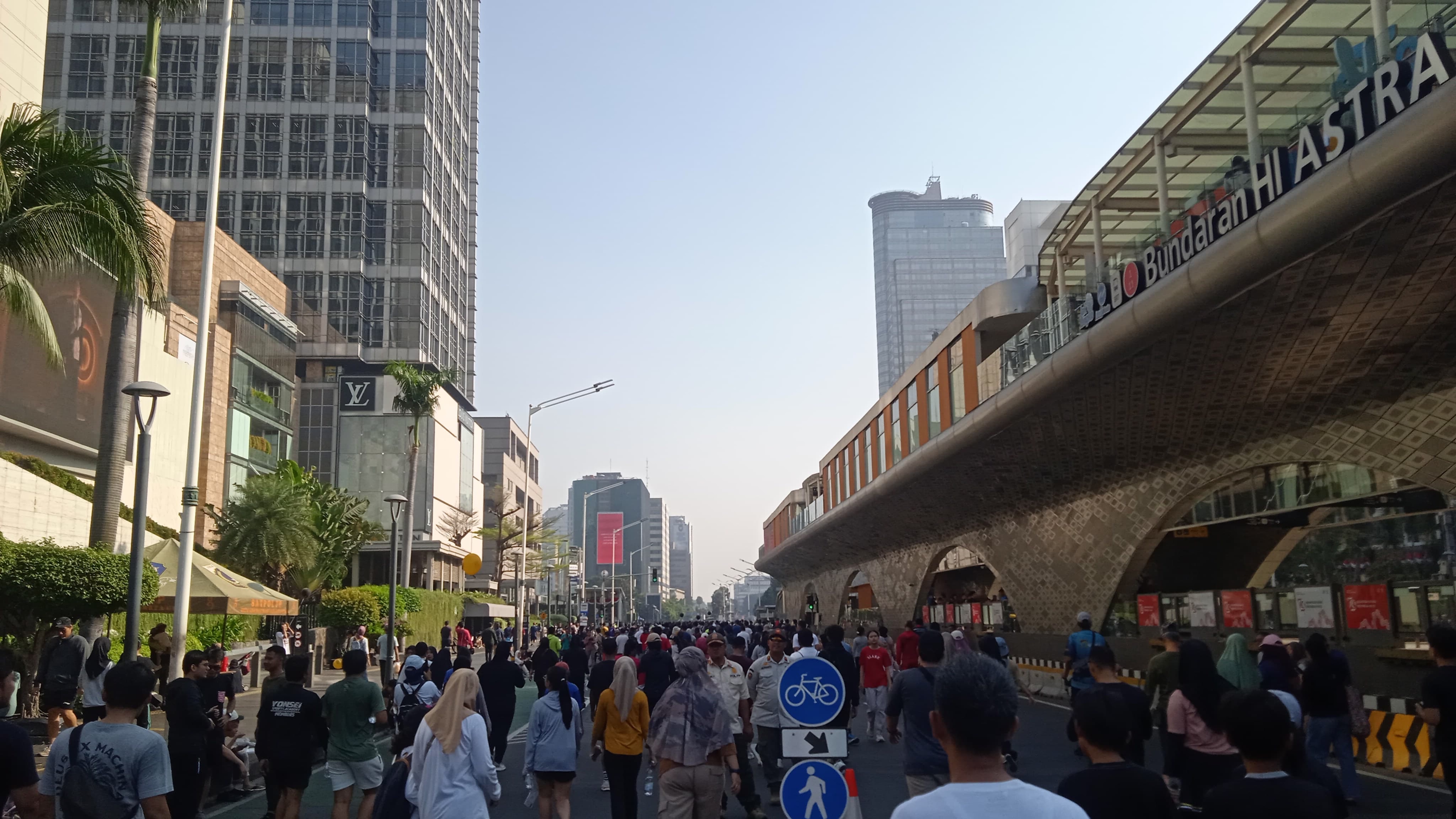 Warga Jakarta Antusias Nikmati Car Free Day