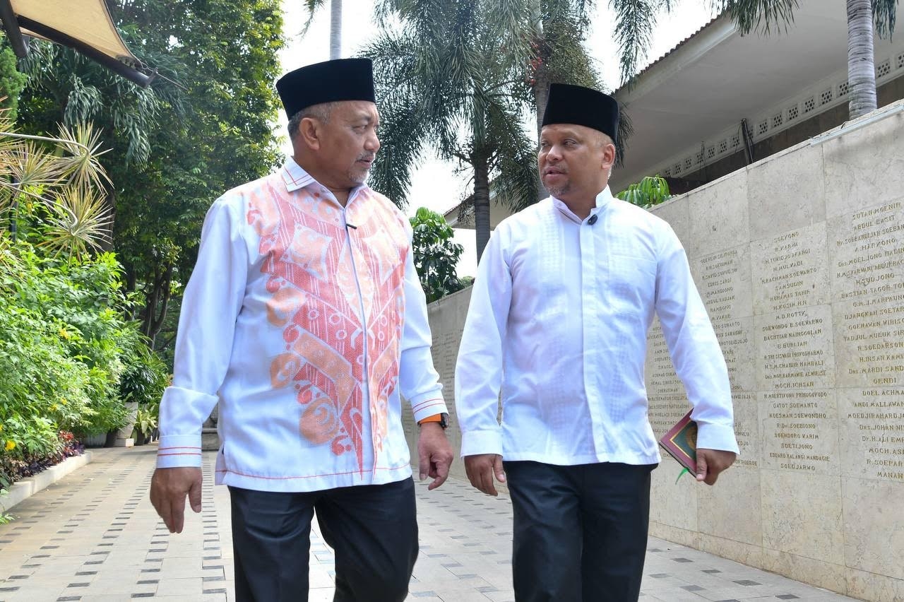PKS dan NasDem Resmi Usung Ahmad Syaikhu-Ilham Habibie di Pilgub Jabar 2024