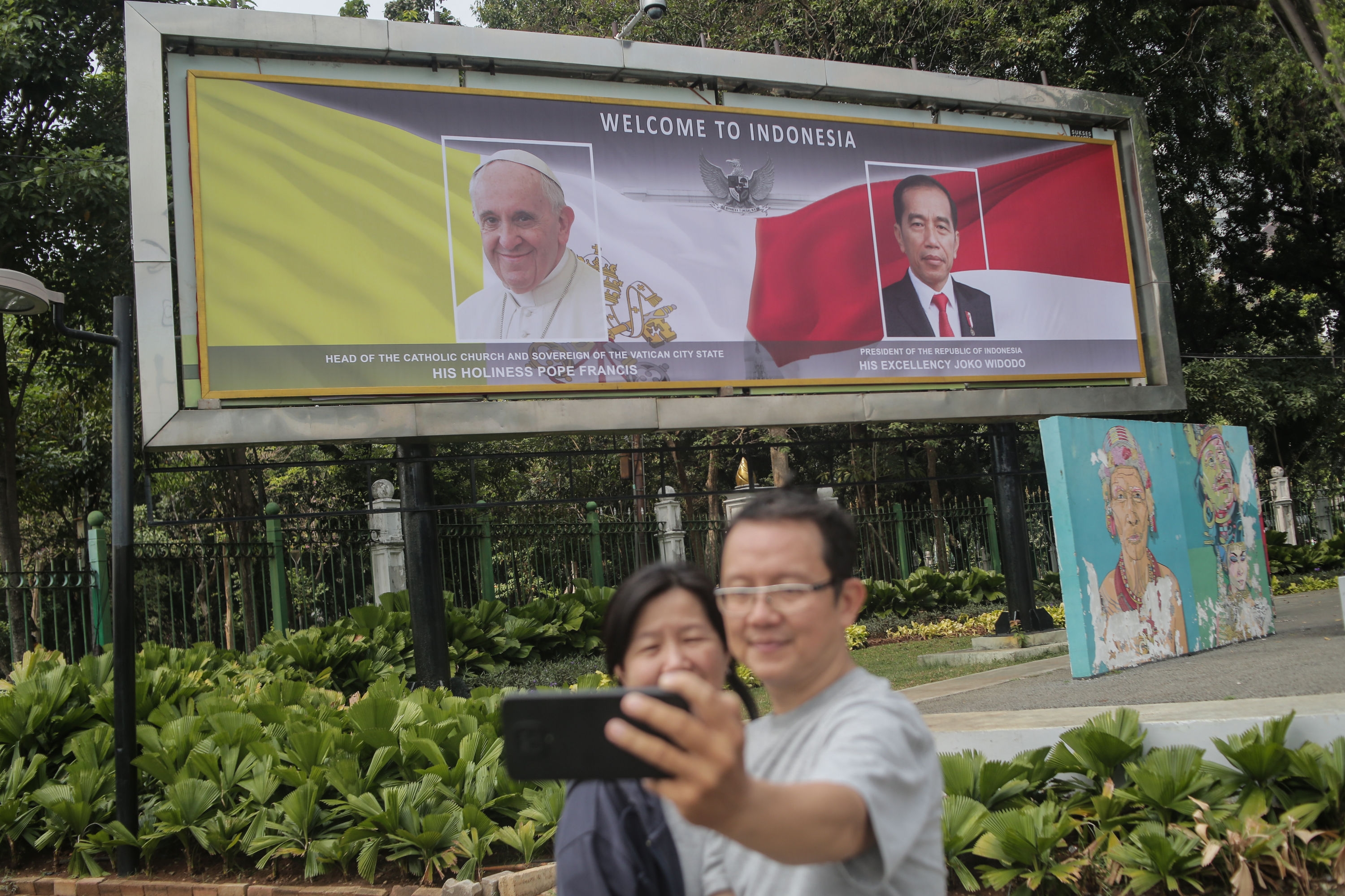 Misa Akbar Paus Fransiskus, Panitia Siapkan Videotron untuk Jemaat yang Tak Bisa Masuk SUGBK