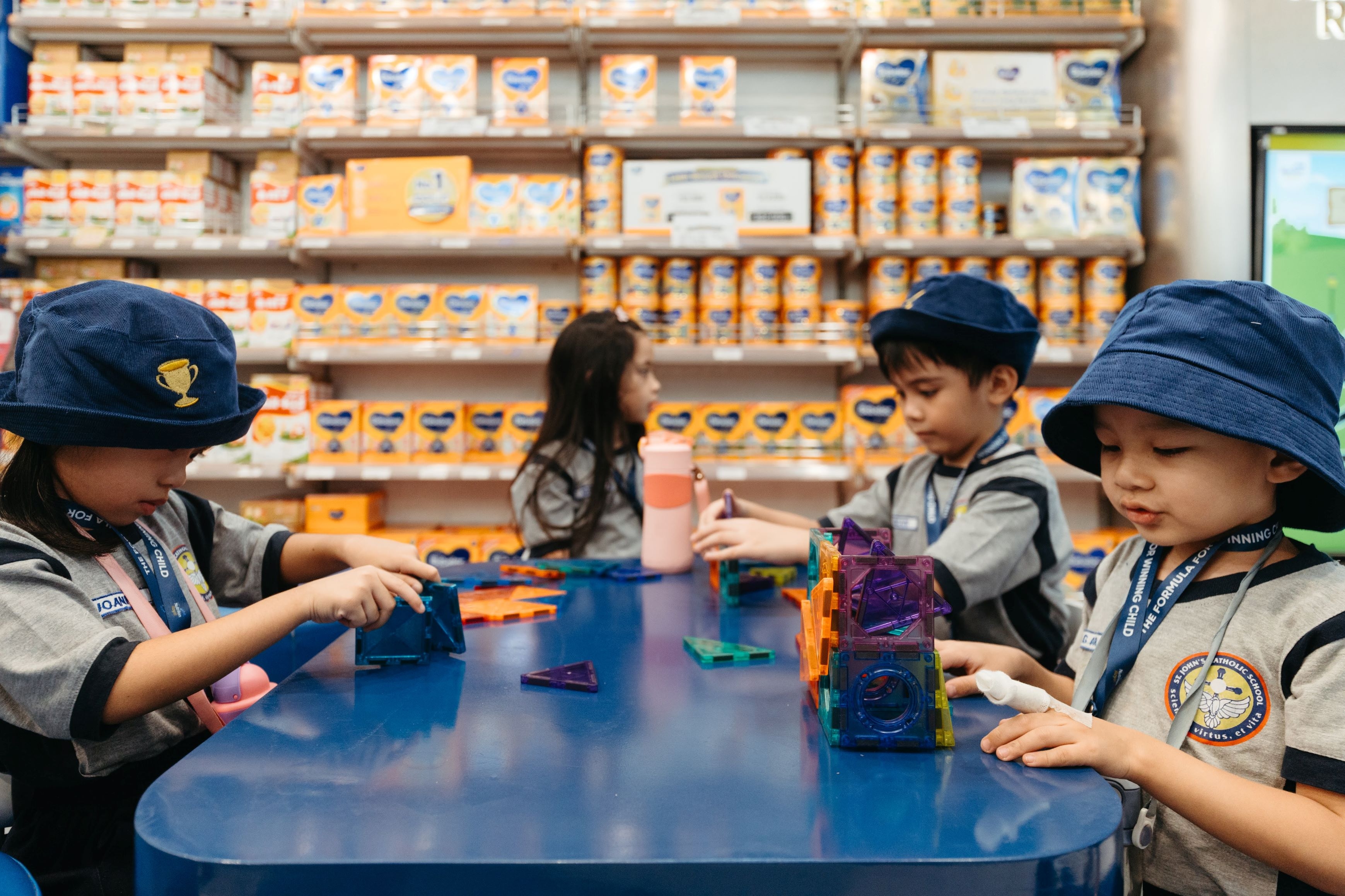 Nutrilon Royal Flagship Store Hadir di Raja Susu BSD