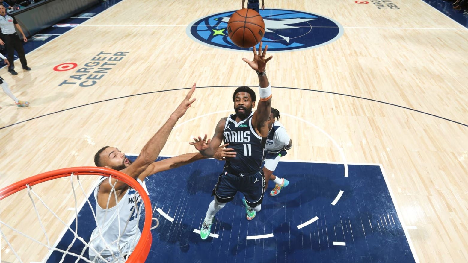 NBA Hari Ini: Dallas Mavericks Menangi Laga Ulangan Final Wilayah Barat Lawan Timberwolves