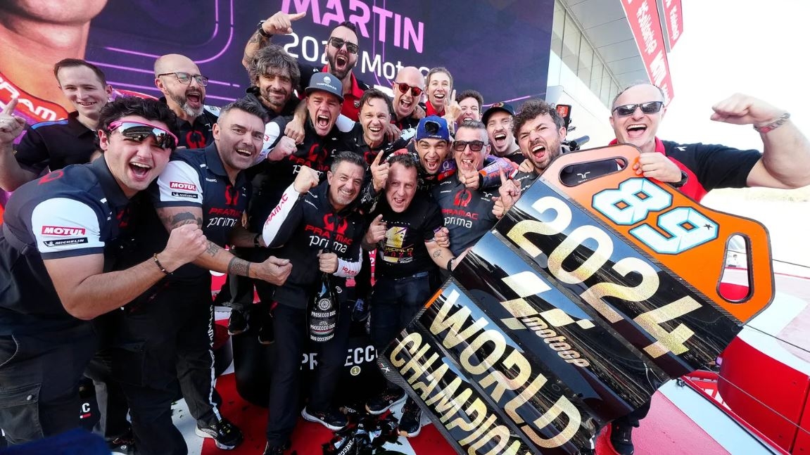 MotoGP Barcelona: Jorge Martin Juara Dunia Baru, Fransesco Bagnaia Menangi Seri Terakhir!