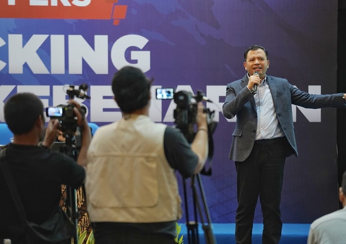 Poltracking Perkuat Keakuratan dan Validitas Survei dengan Verifikasi Data Lima Lapis