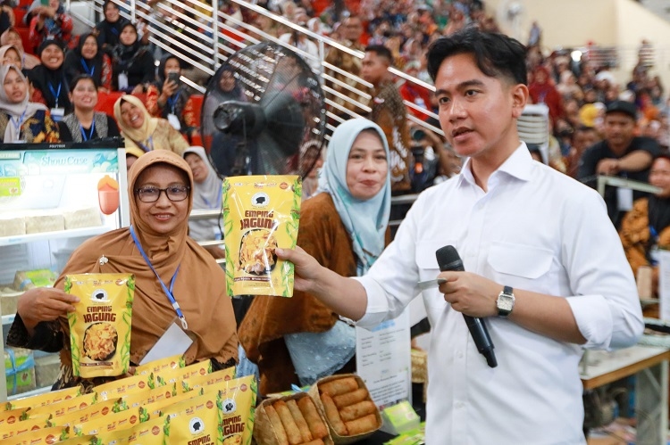 Diborong Wapres Gibran, Yuk Intip Snack Emping Jagung Nasabah PNM Mekaar