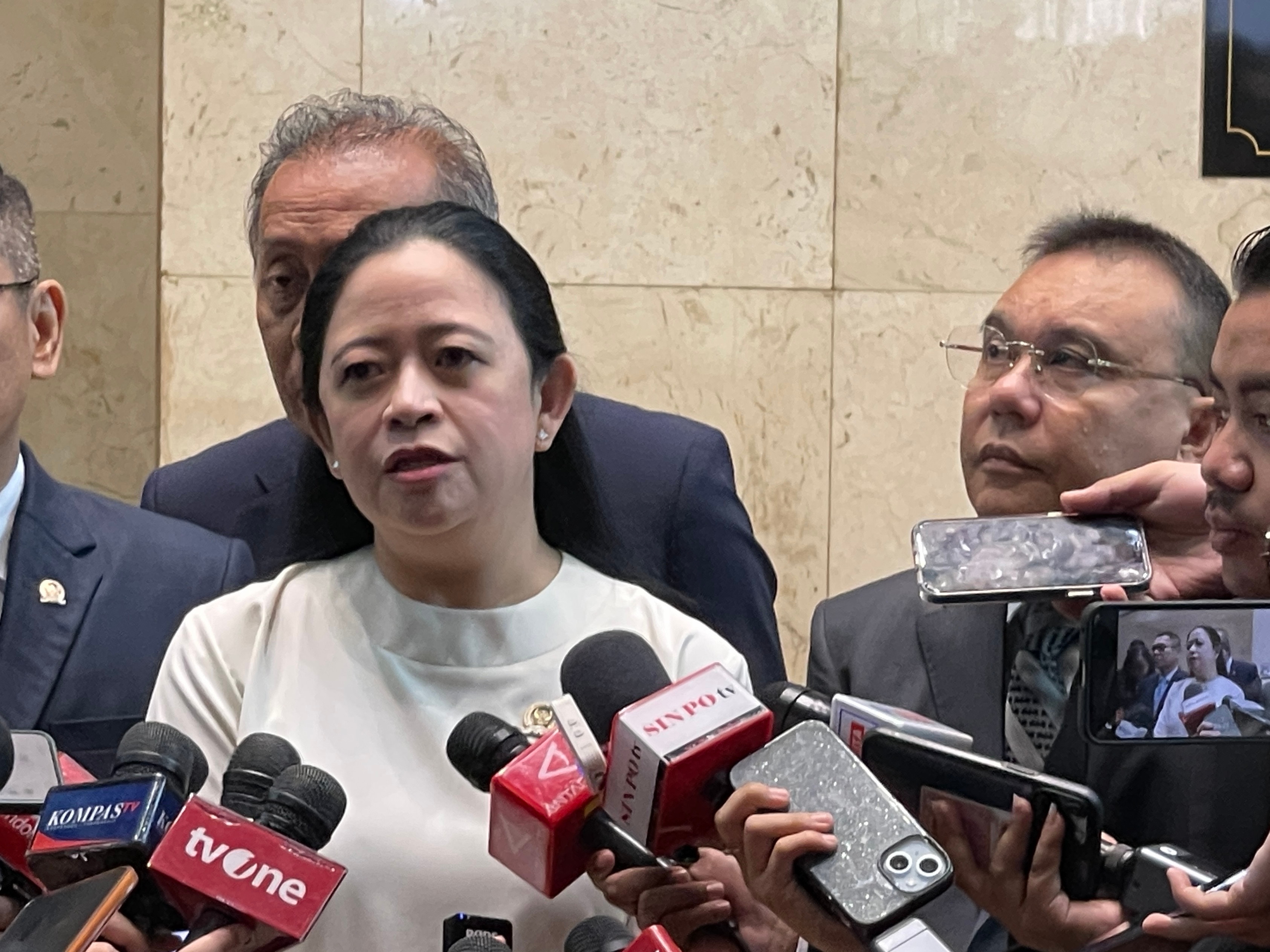 Puan Minta Pemerintah Gandeng Swasta Sediakan Tempat Kerja Ramah Perempuan