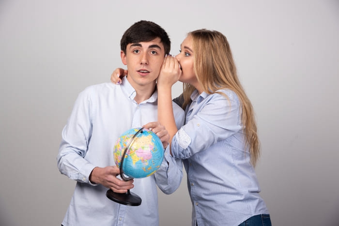 Pemakaian Bahasa yang Mengambil Bentuk dan Makna Kata Asing Secara Keseluruhan Disebut Apa? Baca 4 Hal Berikut