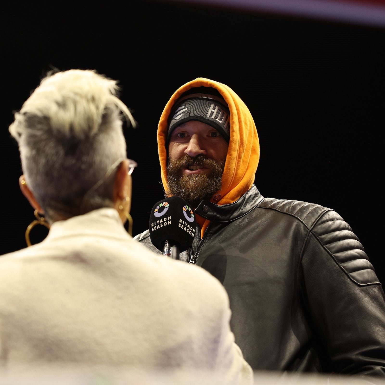 Oleksandr Usyk vs Tyson Fury: SugarHill Steward Isyaratkan Fury Senior tak di Sudut Ring