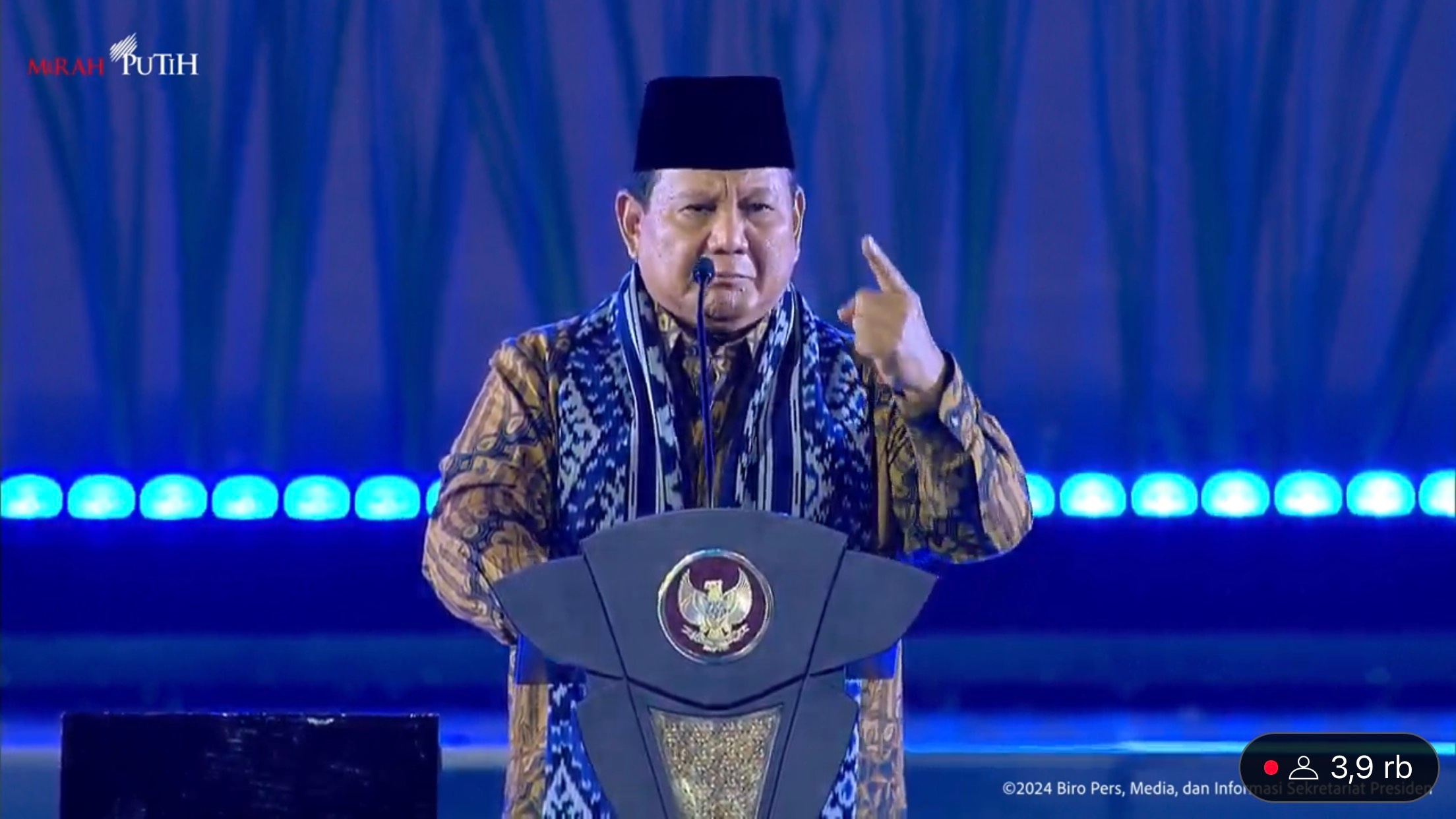 Program Makan Bergizi Gratis di Beberapa Daerah Masih Gunakan Dana Pribadi Prabowo