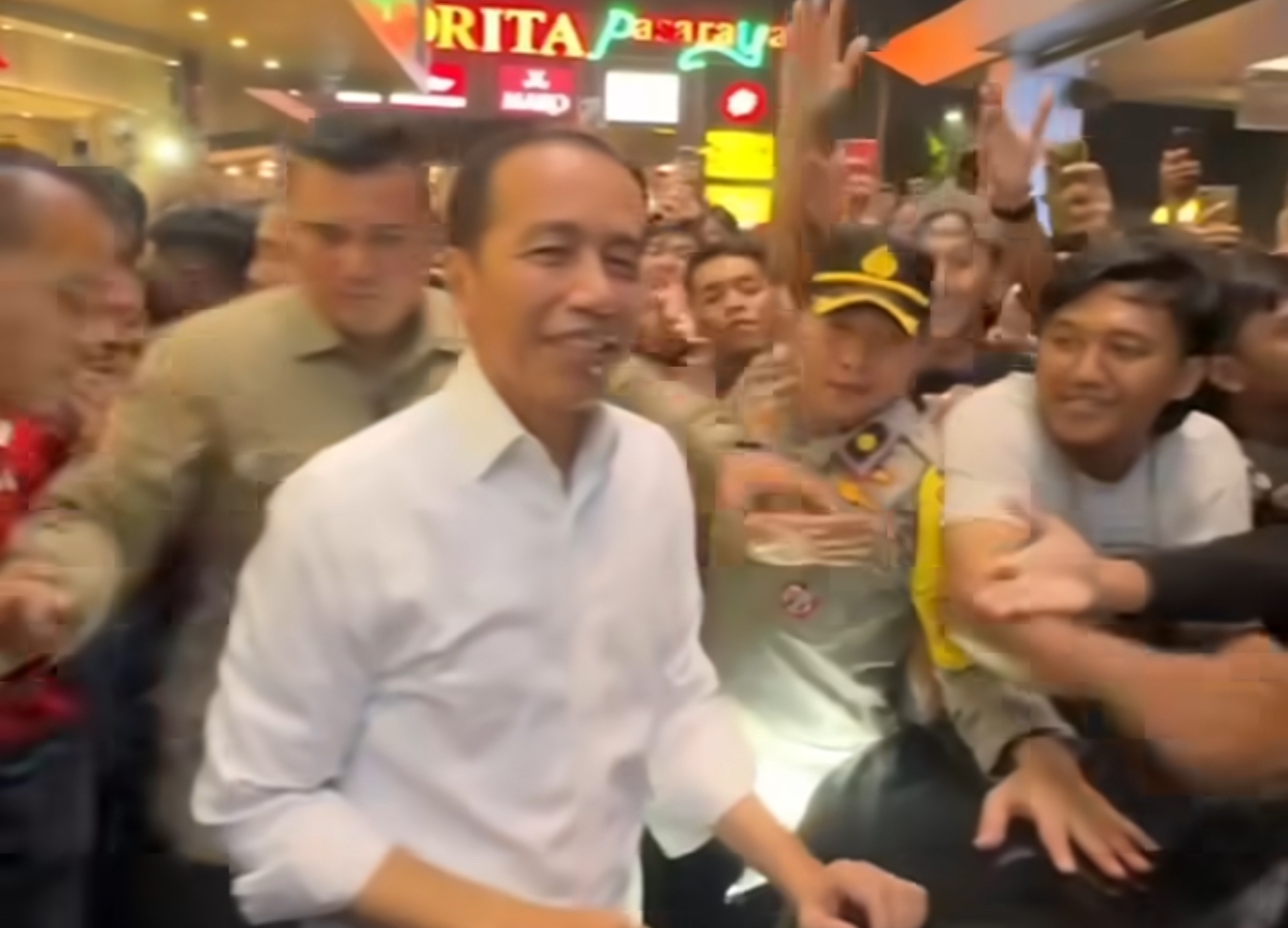 UGM Tegaskan Jokowi Lulus Resmi, Bukti dan Arsip Lengkap: Ijazah Asli Ada di Tangan Pemilik