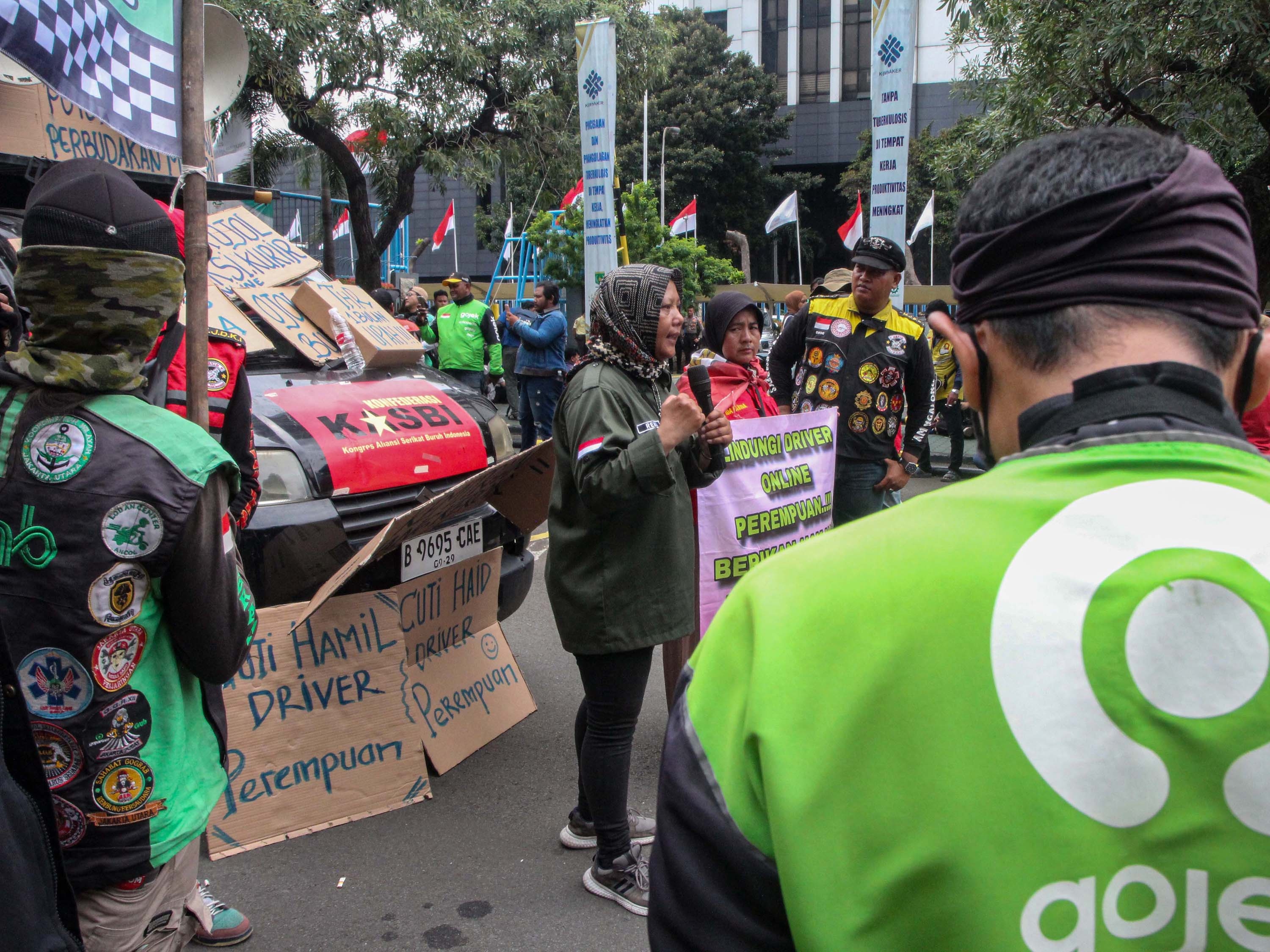 Ojol Khawatirkan Pendapatan Susut Jika Merger Grab-GoTo Terealisasi