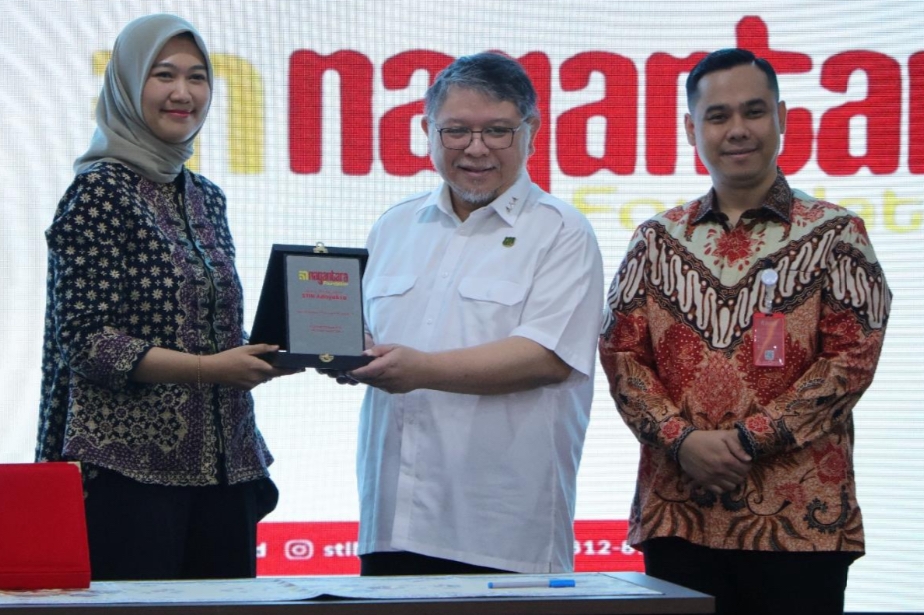 STIH Adhyaksa dan IFG Gelar Seminar Nasional Bahas Penguatan Regulasi Sektor Keuangan