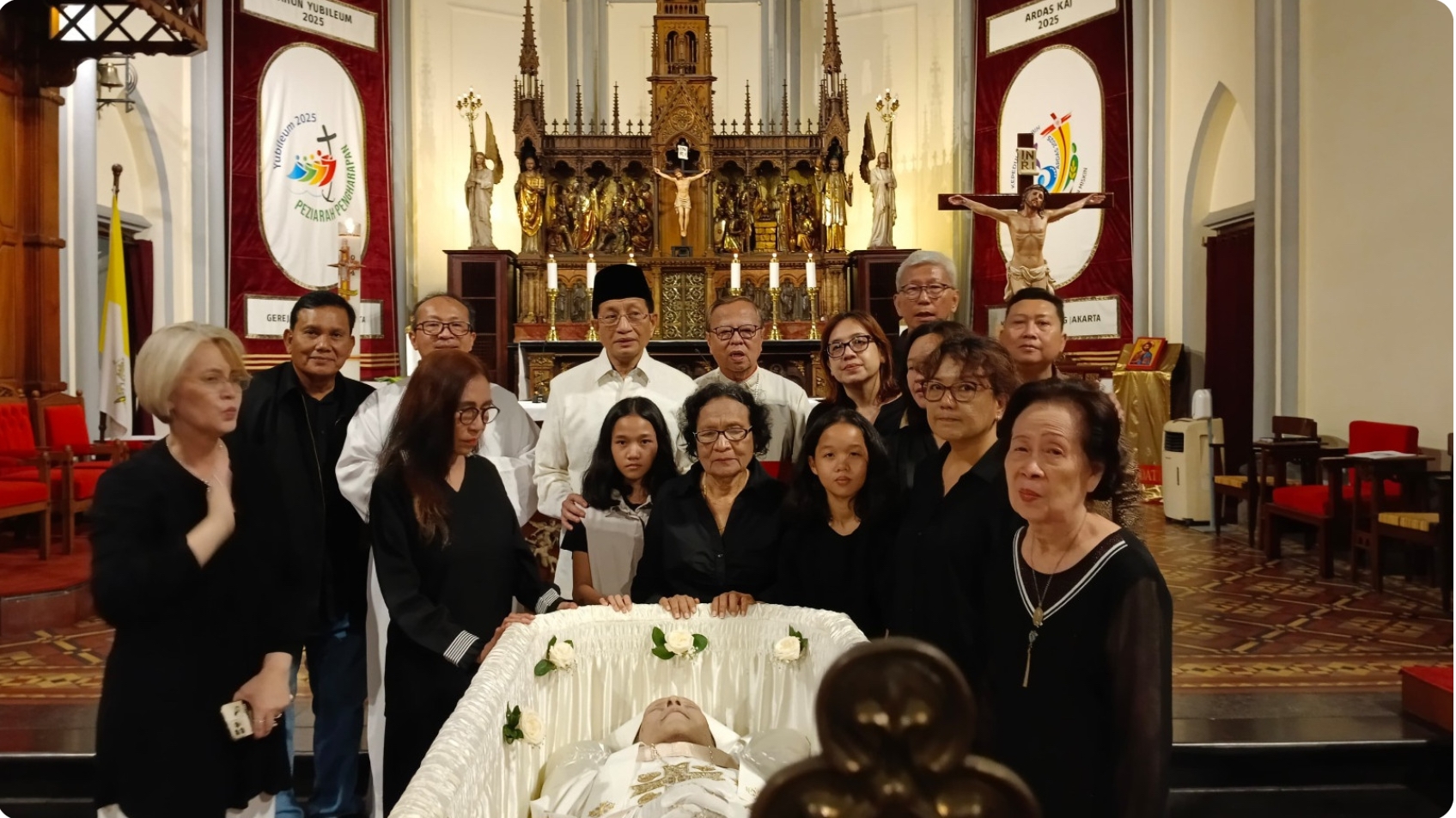 Menag: Mgr Petrus Turang Tokoh Kemanusiaan di Indonesia