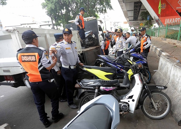 Parkir Liar Jadi Tantangan Besar dalam Mewujudkan Jakarta Kota Global